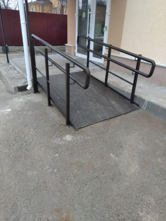 Пандус з рифленого листа,для дитячих колясок та інвалідних візків, 6м
